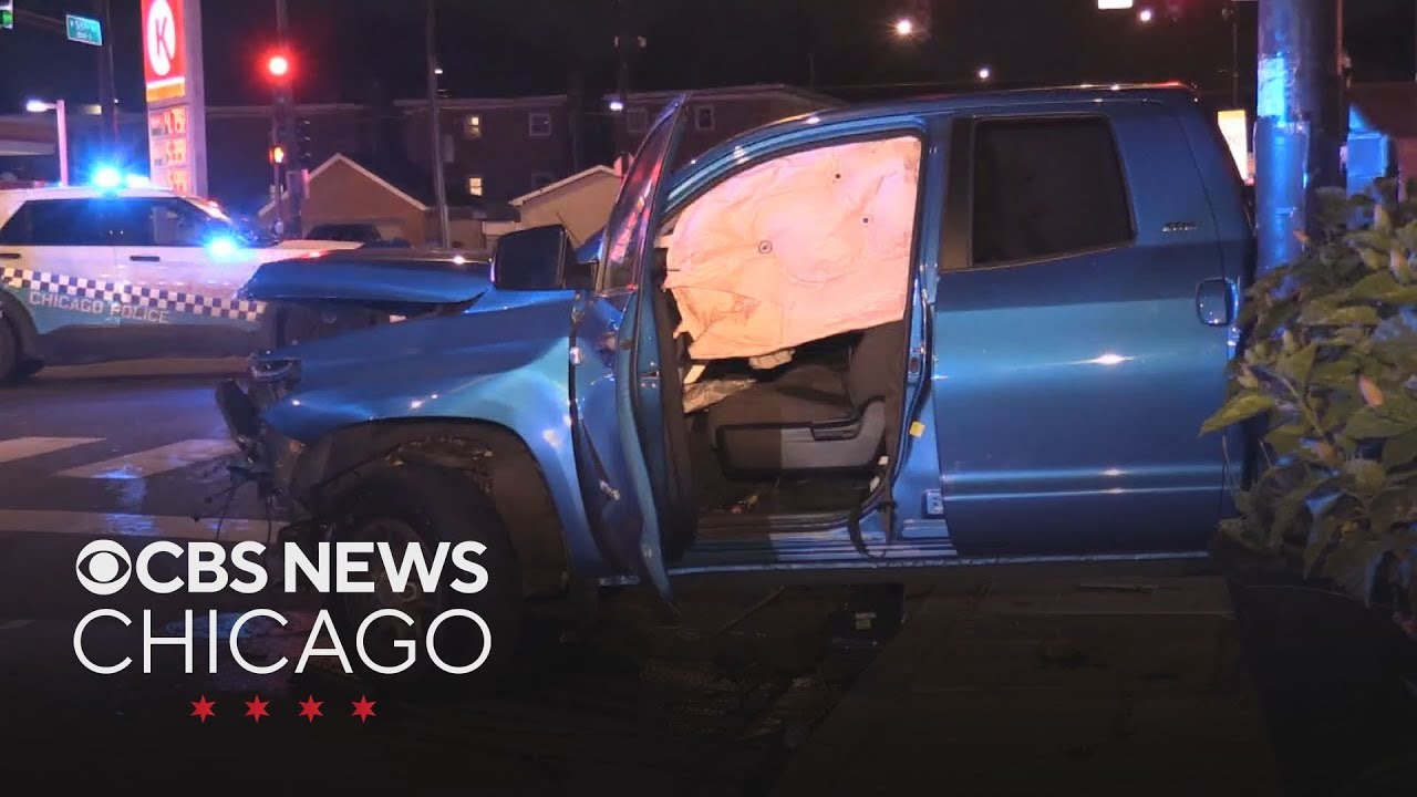 Man taken into custody after crash on Chicago's Southwest Side - YouTube