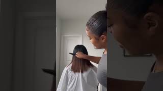 Cutting my friends hair into a short bob 💇🏽‍♀️ #silkpress #naturalhair