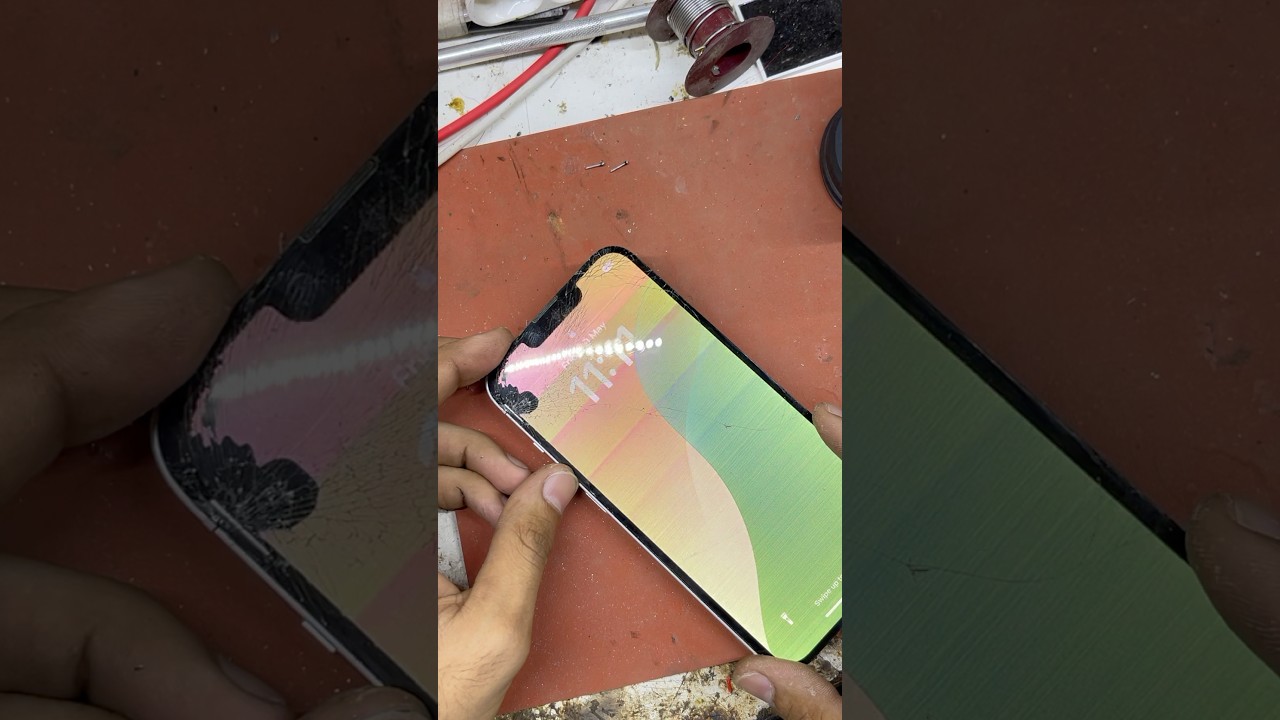 Why iPhone 14 Displays Are So Easy to Break