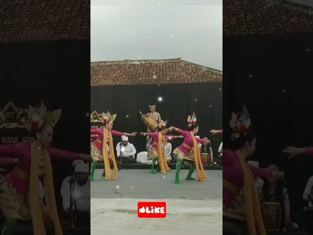 TARI KREASI MUSIK SISINGAAN class=