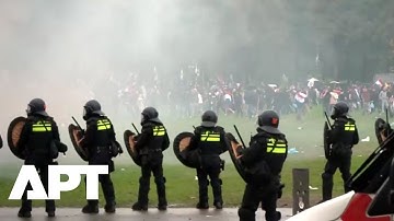 Tear Gas and Water Cannons Used as Dutch Anti-Immigration Protests Turn Violent | APT