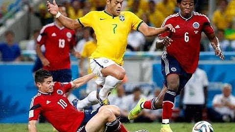 Brazil vs Colombia 0-1 highlights & brawl Copa América 2015