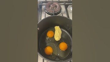 Scrambled eggs, Gordon Ramsay style #eggs