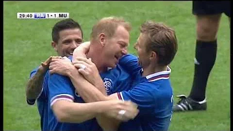 Jorg Albertz Goal - Rangers Legends Vs Man Utd Leg...