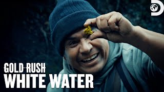 A Risky Dive for JewelryGrade Nuggets | Gold Rush: White Water | Discovery