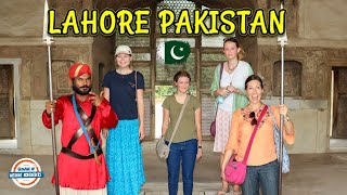 WHY IS LAHORE 🇵🇰❤️ THE HEART OF PAKISTAN? The Beauty, Food, People & More |197 Countries, 3 Kids