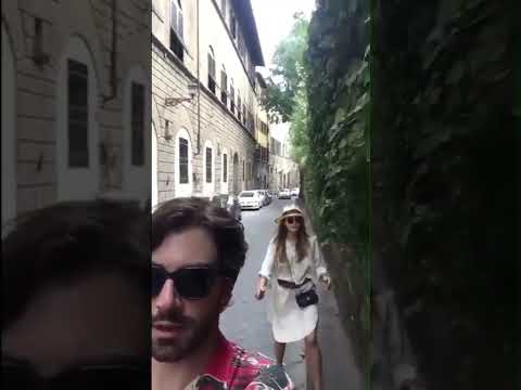 Elizabeth Olsen and Robbie Arnett - Italy adventures