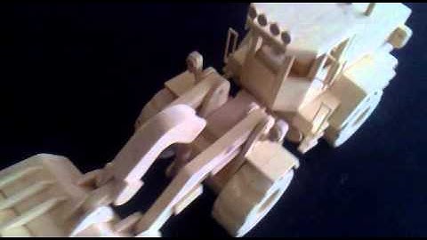 Wooden Wheel Loader Liebherr