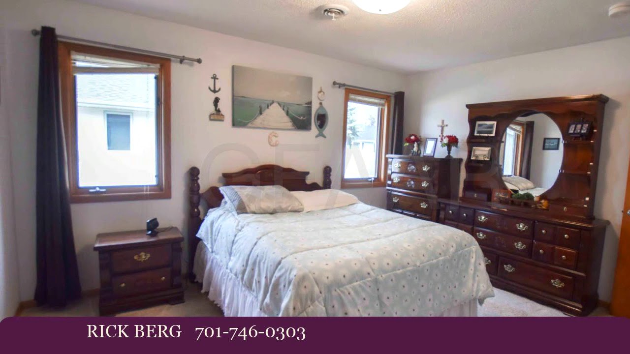 Residential for sale 3966 DACOTAH VIEW CT, GRAND FORKS, ND 58201