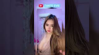 Bell Pink Tiktok Host Cantik Bigo Live Pemersatu Bangsa 