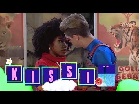 Has Jace Norman Ever Had Sex - Henry Kisses Charlotte?! ðŸ˜® CHENRY Moments | Henry Danger - YouTube