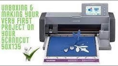 SCANNCUT TUTORIAL - UNBOXING THE SCANNCUT SDX135