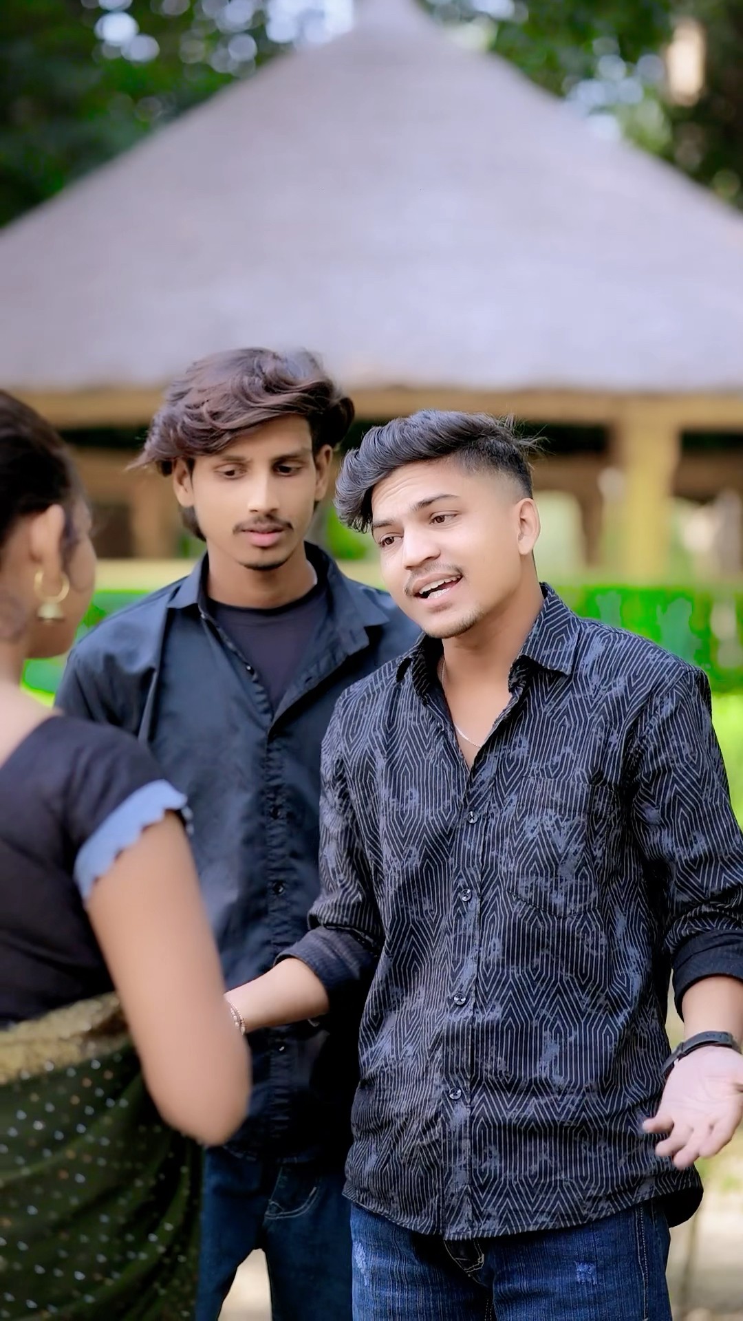 Esa dost kisi ko na mile