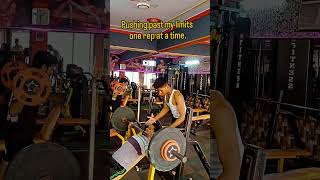 #Inclinebenchpress #liftheavy #powerlifting #gymmotivation #workout