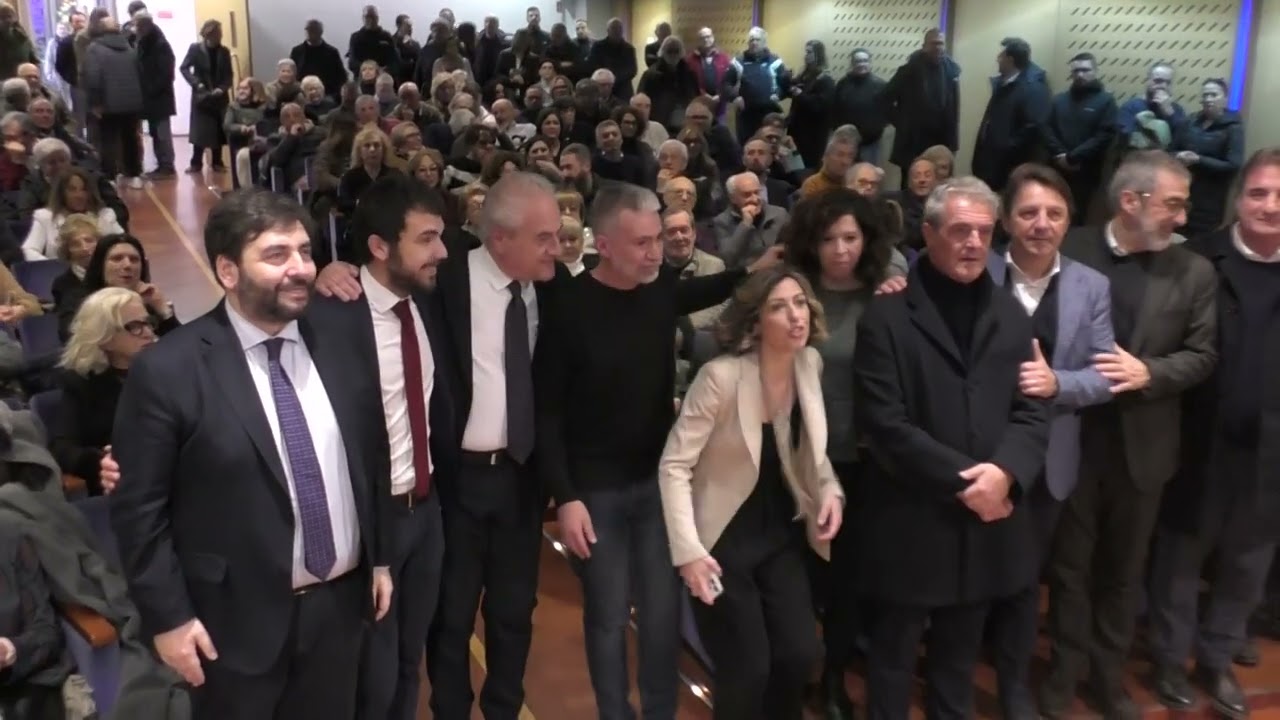 Pescara. La chiusura della campagna elettorale dei 4 candidati a sindaco