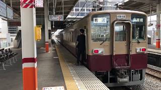 東武鉄道6050型リバイバル塗装　板倉東洋大前駅発車