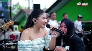 Hitam Duniamu Putihnya Cintaku Cover Vela Zaladara Featuring Sk Group