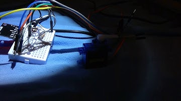 Attiny85 LDR controlling servo