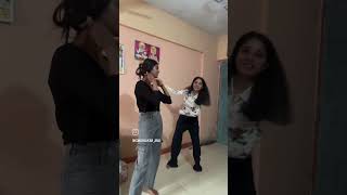 असे  कोण करेल  ka?????   pn आम्ही  करतो.... Time pass