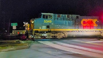 3 bay coal hoppers, 1st gen K5HL horn on CSX mixed freight train in Sykesville