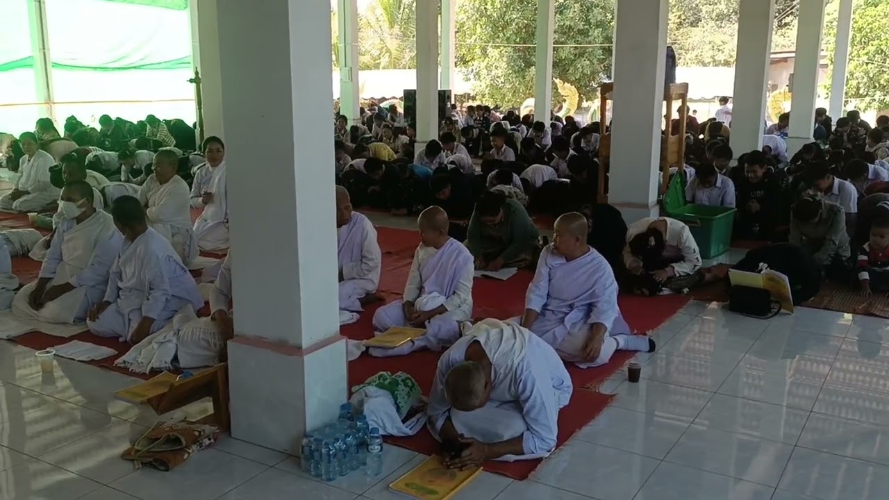 ນ້ອງໆນັກຮຽນມາຟັງເທດ