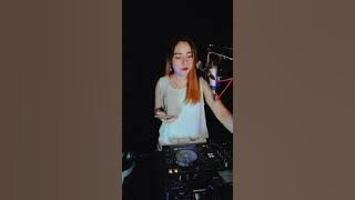 Kecewa Dalam Setia Dj House selaLu By Rere Monique