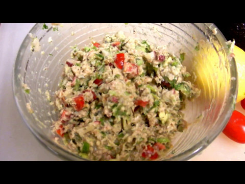 Video: Salad Salmon Dan Udang Dengan Brokoli