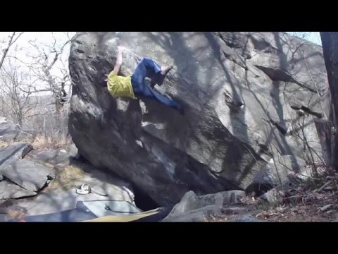 Boulder in Ticino