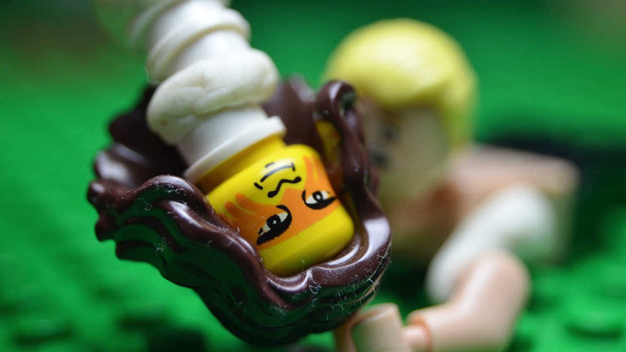 Eren Founding Titan Transformation Attack On Titan Lego YouTube