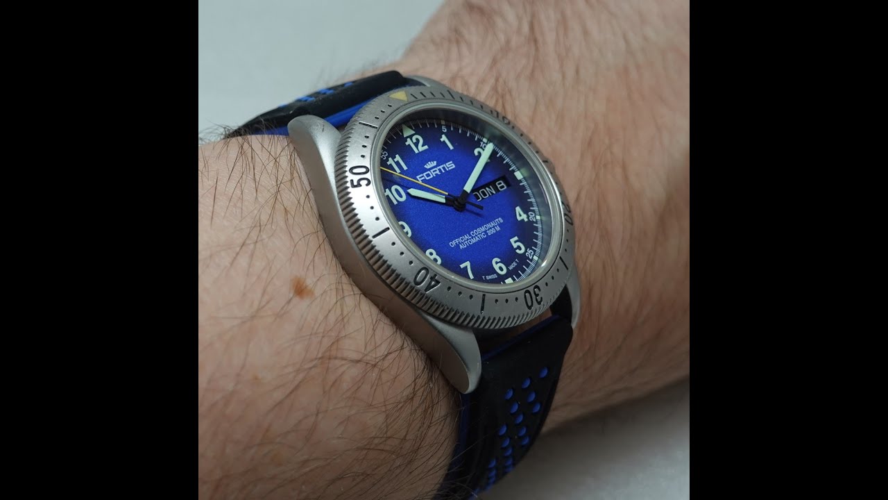 c1999 Fortis Official cosmonauts men's vintage watch with fade