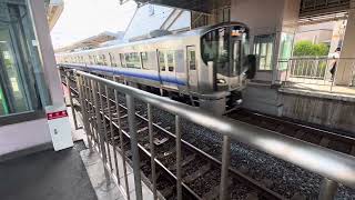 阪和線225系5100番台普通和歌山行き　　日根野発車！