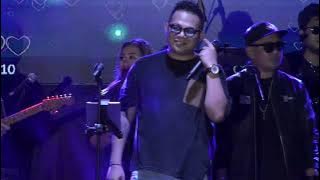 Mario G Klau - Stengah Hati [Ona Hetharua] Live At Gorontalo
