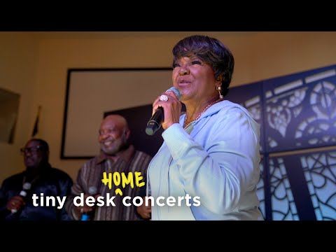 Video: Shirley Caesar Net Tsim Nyog: Wiki, Sib Yuav, Tsev Neeg, Kab tshoob, Nyiaj hli, Cov kwv tij