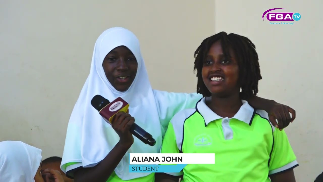 MWANAFUNZI  MWENYE UWEZO  MKUBWA WAKUWAULIZA MASWALI WANAFUNZI WENZAKE #school quiz #fgatv