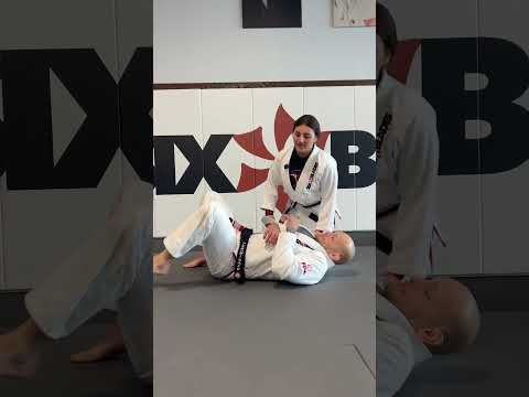 My daughter can also teach you the "Tio" Saulo Choke 🙏🏻 #jiujitsu #bjj