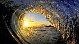 БЕЖИТ ВОЛНА, ВОЛНЕ ХРЕБЕТ ЛОМАЯ (Wave, Waves)