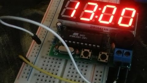a Clock solder kit with a AT89C2051 microcomputer