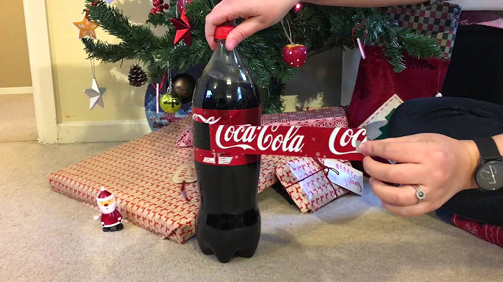 Coca-Cola Xmas 2015 "Christmas Bow" Packaging Gimmick