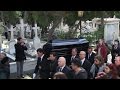 Inhumation du chanteur demis roussos  athnes