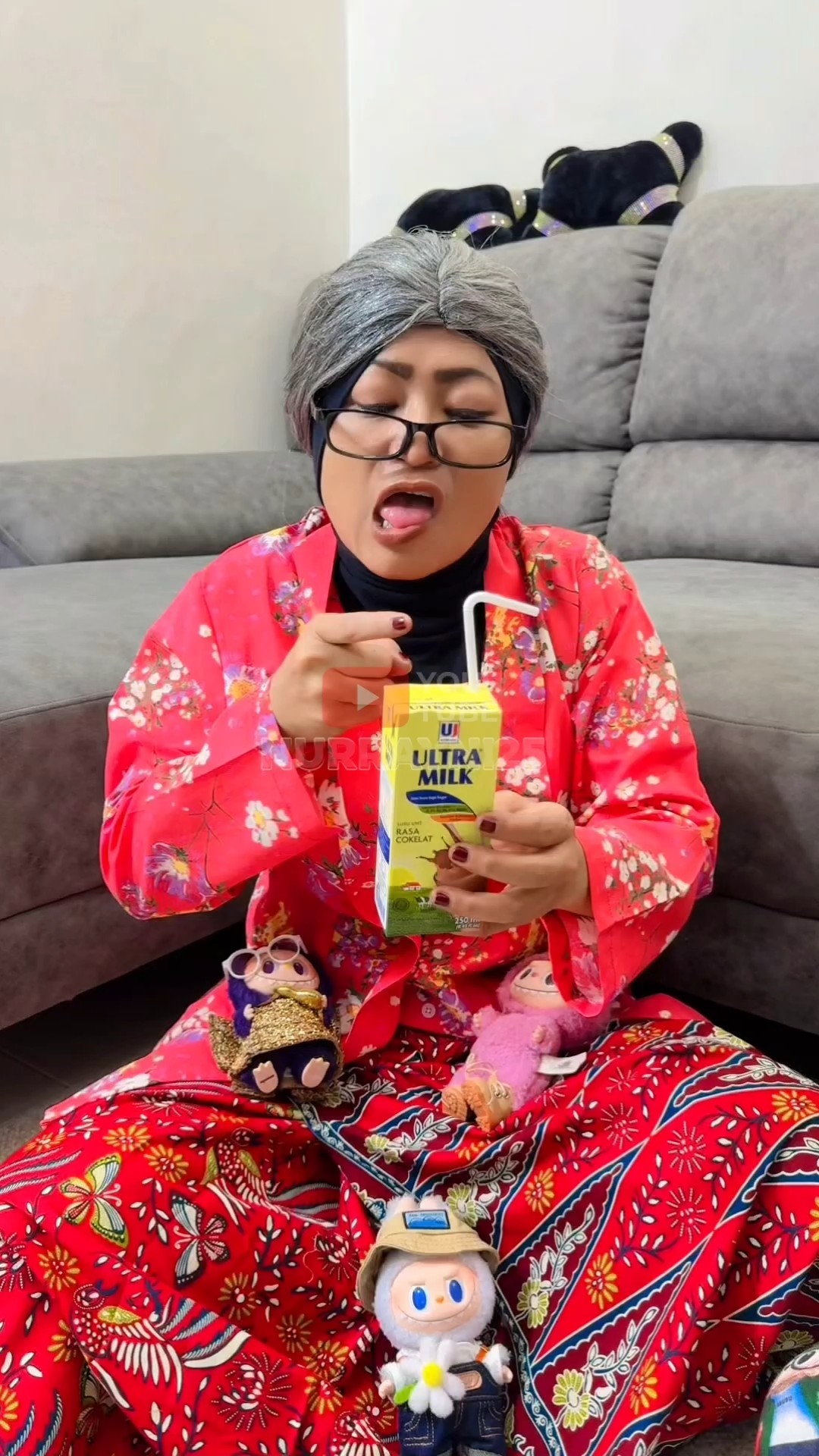 NENEK BELAJAR BACA | NURRAYNI25
