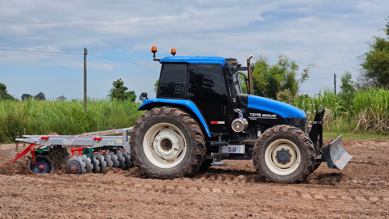 มาชมรถไถ TS115 รากผานพรวน 22 จานใบ 24 นิ้วค่าย NKS สุดยอดมาก