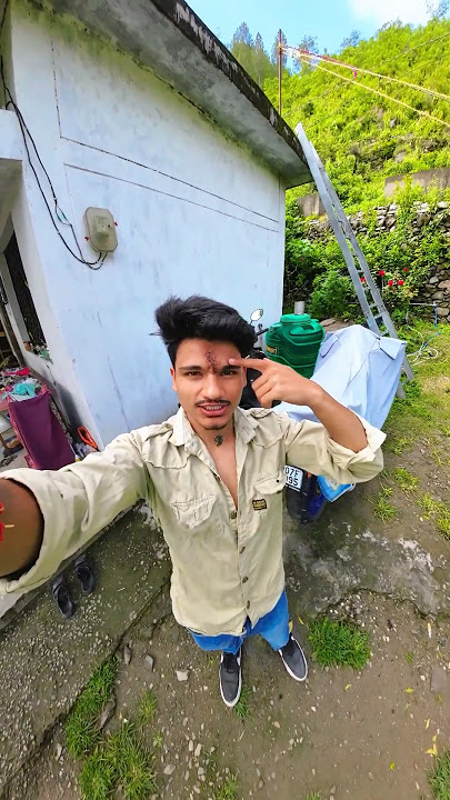 taanke kat gye hai , par chot bhut gahri hai 🙄🤕🤕😮‍💨 #shorts #minivlog #viral #youtubeshorts