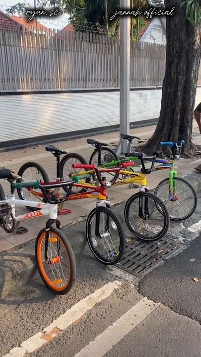 SURABAYA BUNGKUL HADIR #shorts #viralvideo #sepeda #bmx #balapliar