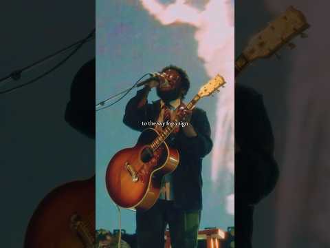 Floating Parade, live from Hamburg.