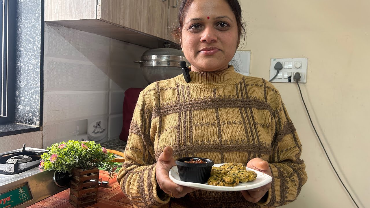 Preetis Recipe is live today recipe Methi Vada and besan ka halwa