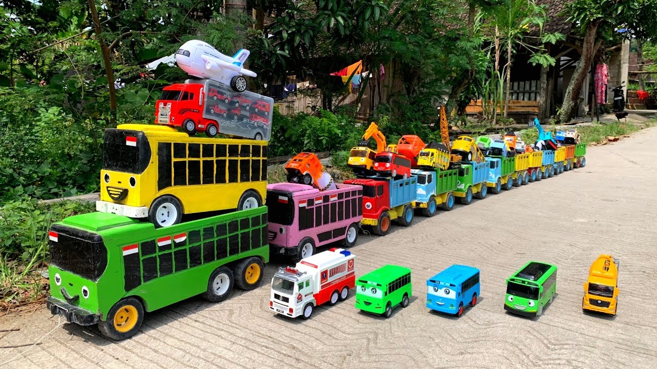 WADIDAW !! Mobil Truk Tronton Panjang Bongkar Mainan Mobil Mobilan Truk Molen, Forklif, Excavator
