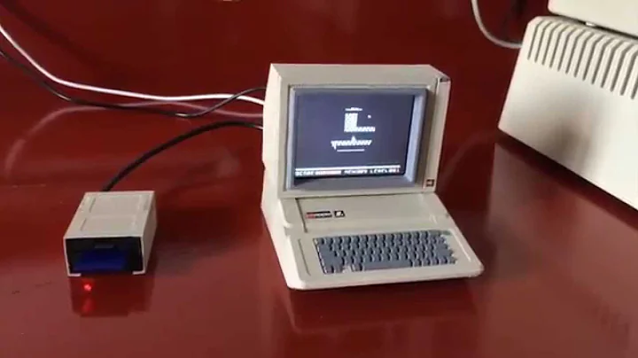 LODE RUNNER on Apple IIe