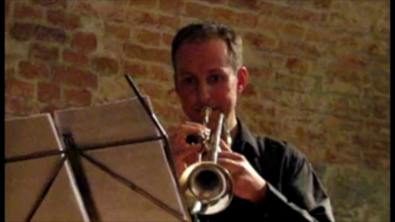 Instrument of the Day: Trumpet !! - YouTube