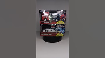 New from Jada "HOLLYWOOD RIDES" Optimus Prime and Jazz