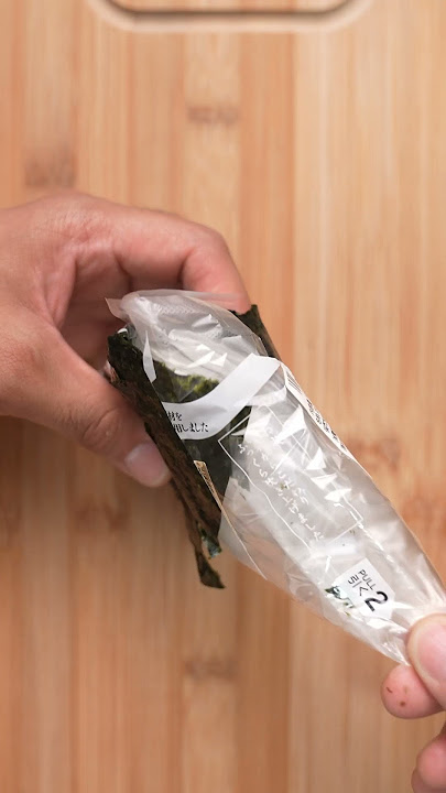 How to Open a Rice Ball (Onigiri)